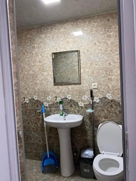Gio'S Guest House Batumi