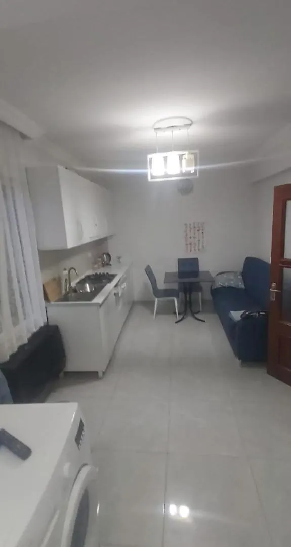 Gio'S Guest House Batumi Georgia