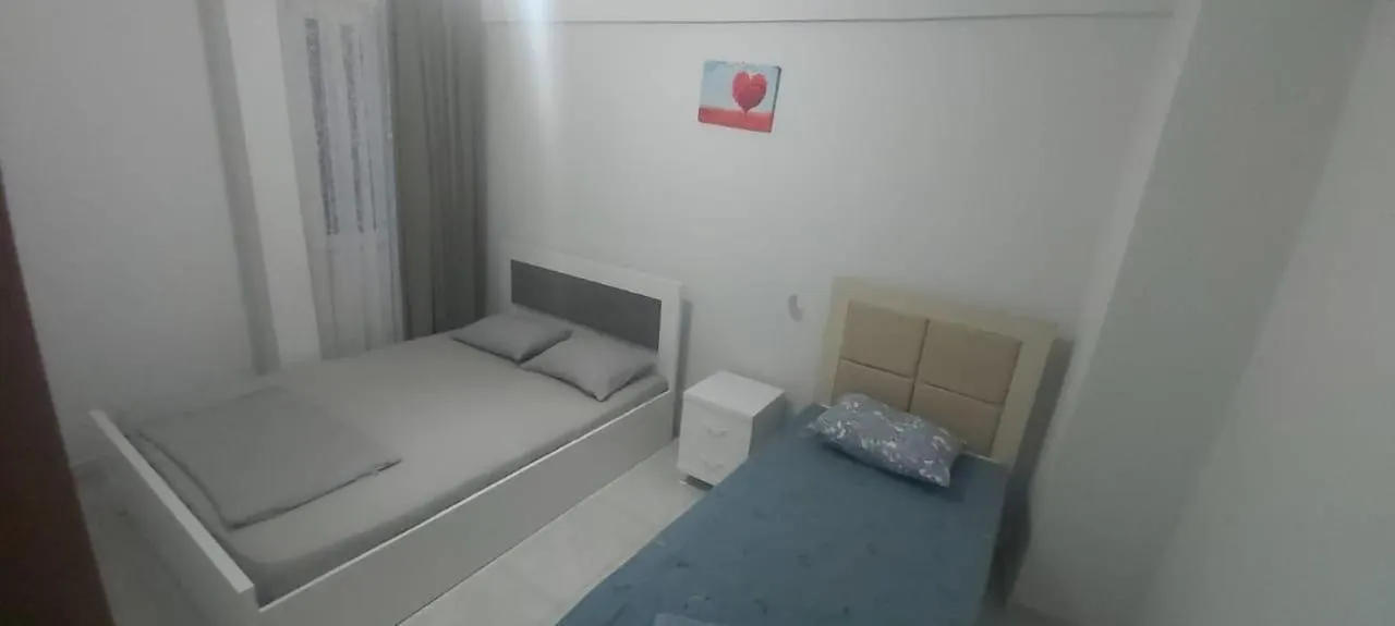 Gio'S Guest House Batumi