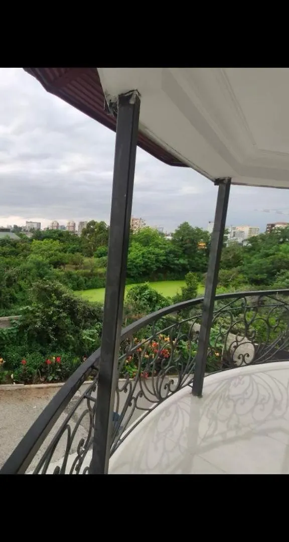 Gio'S Guest House Batumi